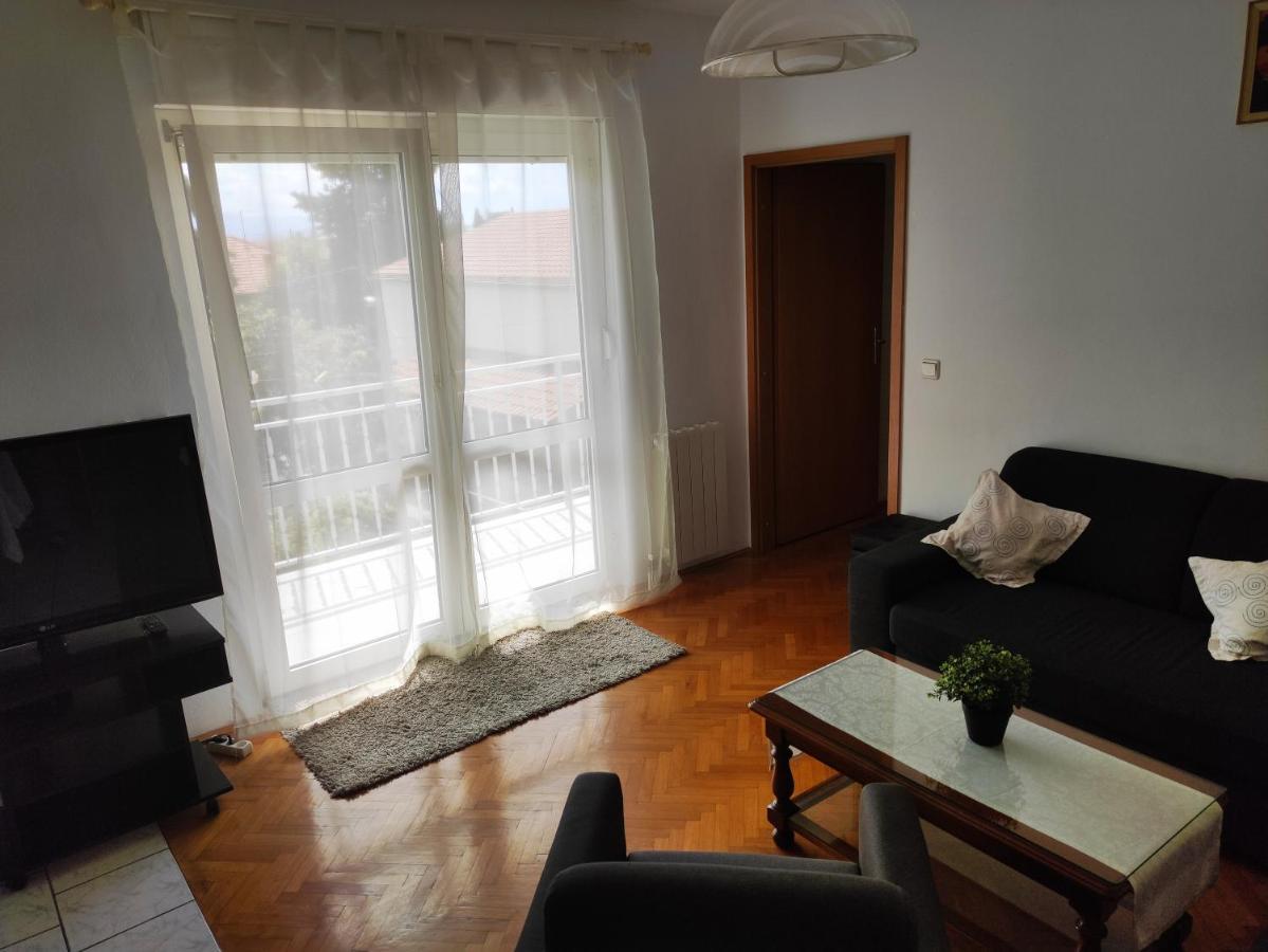 Guesthouse Varnica Kaštel Lukšić エクステリア 写真