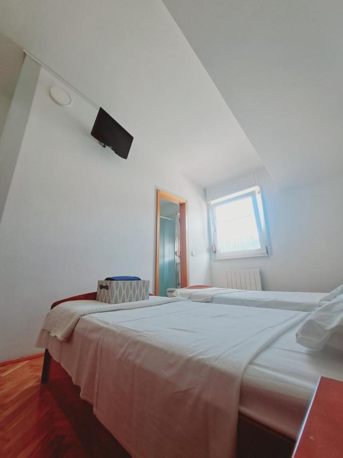 Guesthouse Varnica Kaštel Lukšić エクステリア 写真