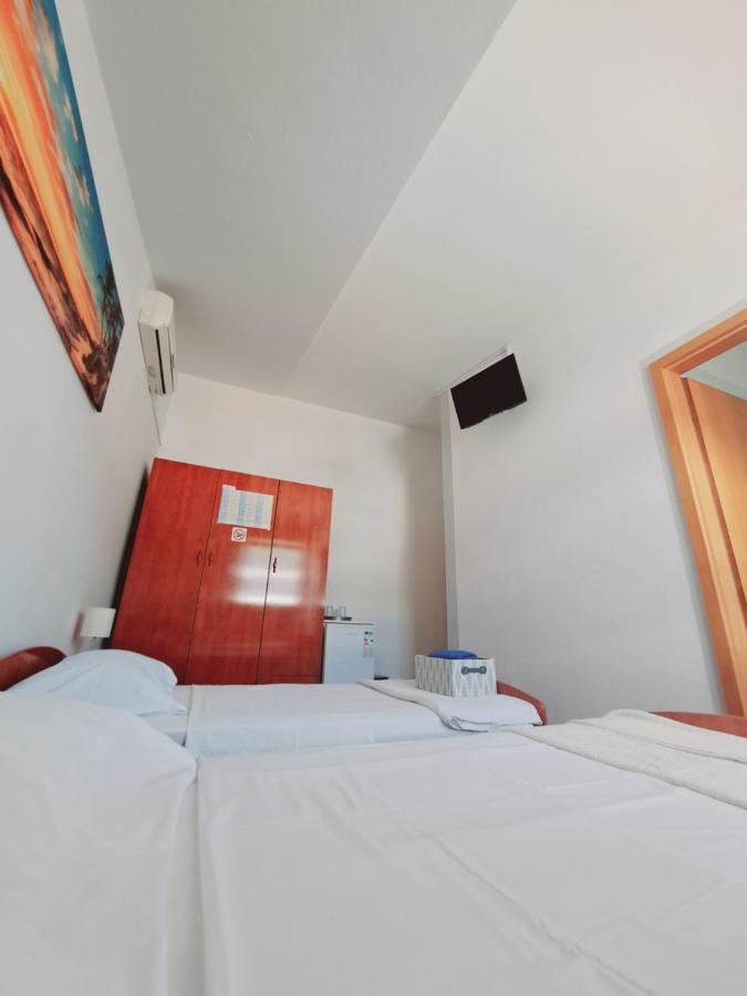 Guesthouse Varnica Kaštel Lukšić エクステリア 写真
