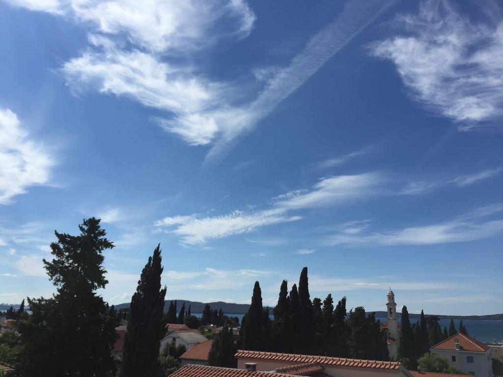 Guesthouse Varnica Kaštel Lukšić エクステリア 写真