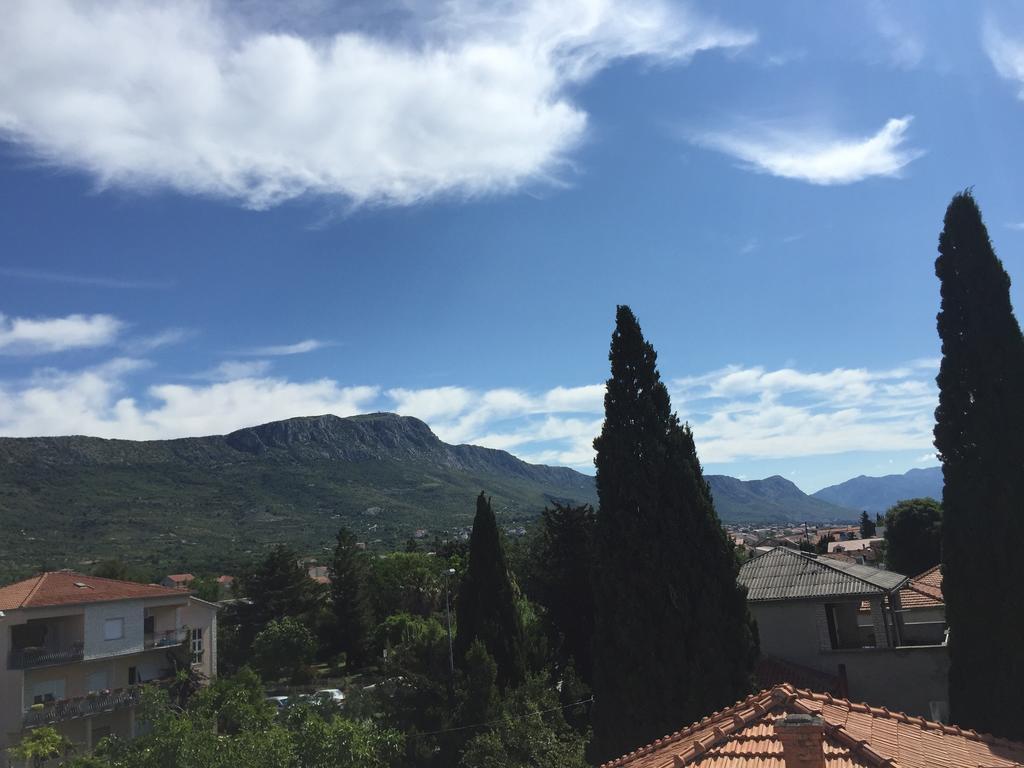 Guesthouse Varnica Kaštel Lukšić エクステリア 写真