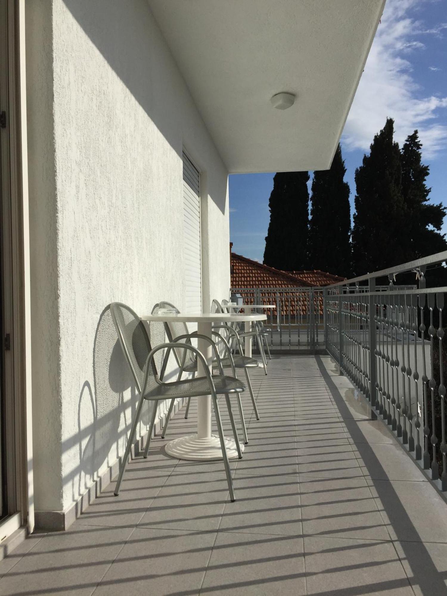 Guesthouse Varnica Kaštel Lukšić 部屋 写真