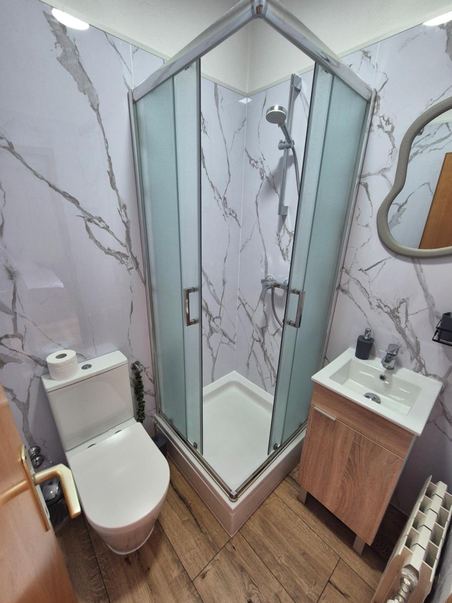 Guesthouse Varnica Kaštel Lukšić エクステリア 写真
